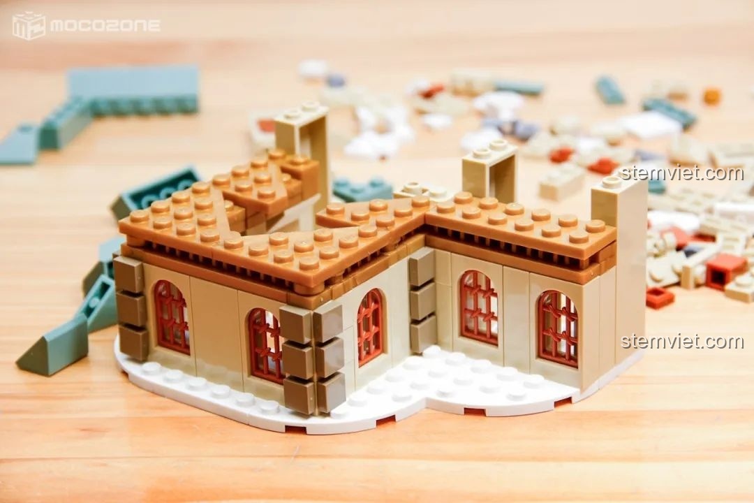 Phần mái nhà của tòa nhà trong bộ đồ chơi lắp ráp Keeppley Thám tử lừng danh Conan K20706, màu xanh đặc trưng.