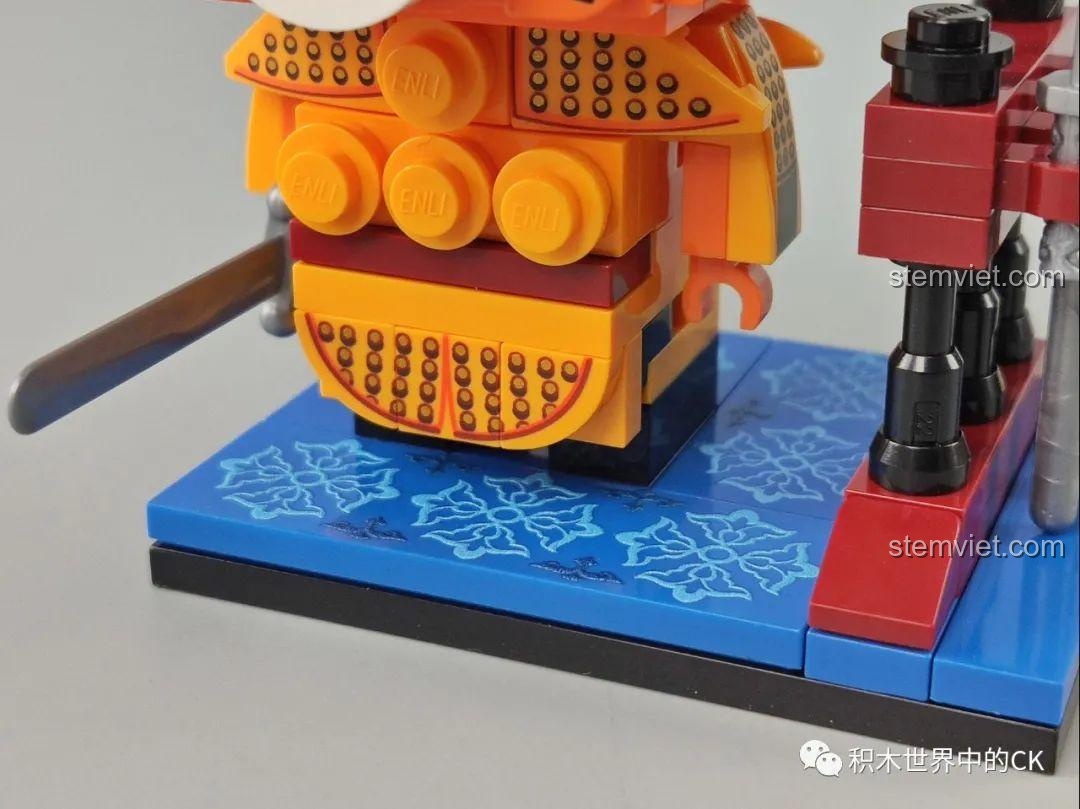 Bộ đồ chơi Mô hình Con Trâu Hoàng Gia Keeppley K10132 và Mô hình Con Chuột Hoàng Gia K10131, thiết kế BrickHeadz độc đáo, cho bé trai, bé gái 6 tuổi.