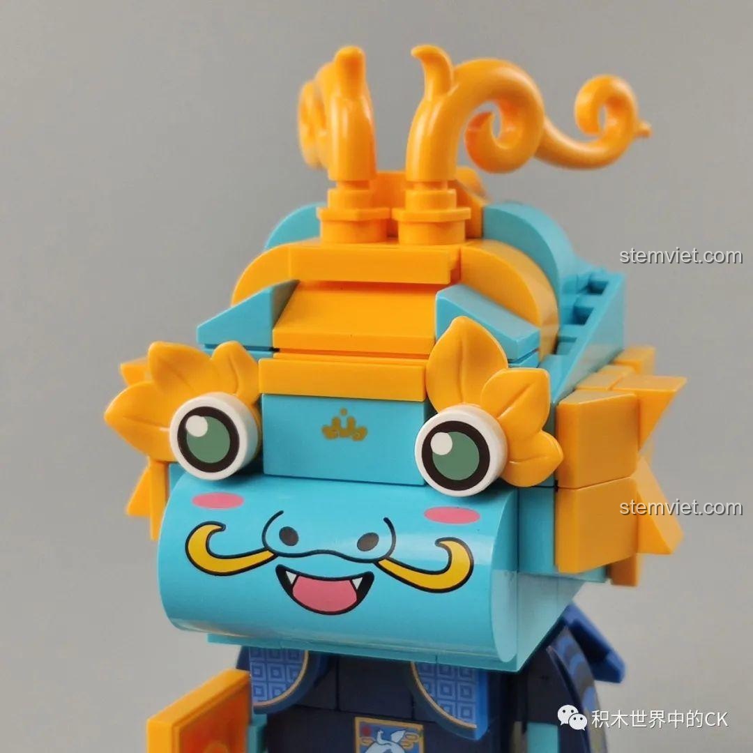 Chi tiết chân đế của Mô hình Con Thỏ Hoàng Gia Keeppley K10134, một phần của bộ 12 con giáp, thiết kế BrickHeadz độc đáo, cho bé trai, bé gái 6 tuổi.