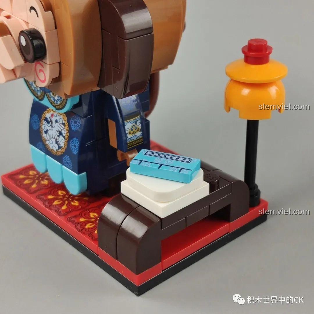 Mặt sau mô hình Tuất Chó và Hợi Heo Keeppley, đồ chơi mô hình chi tiết in ấn sắc nét