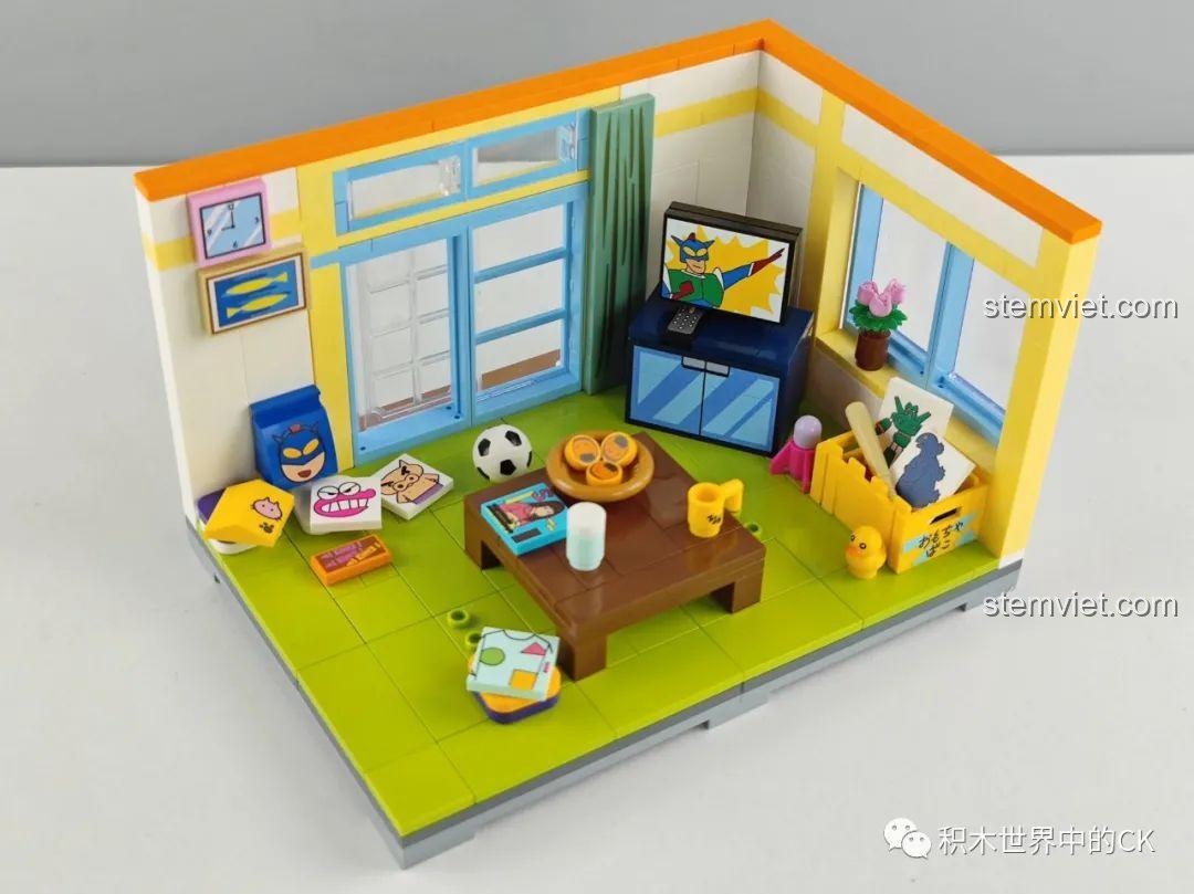 Quá trình lắp ráp phần đế của bộ lắp ghép Phòng khách nhà Crayon Shin-chan Keeppley, đồ chơi lắp ráp Nội thất nhà Crayon Shin-chan 20606, cho bé 7 tuổi.