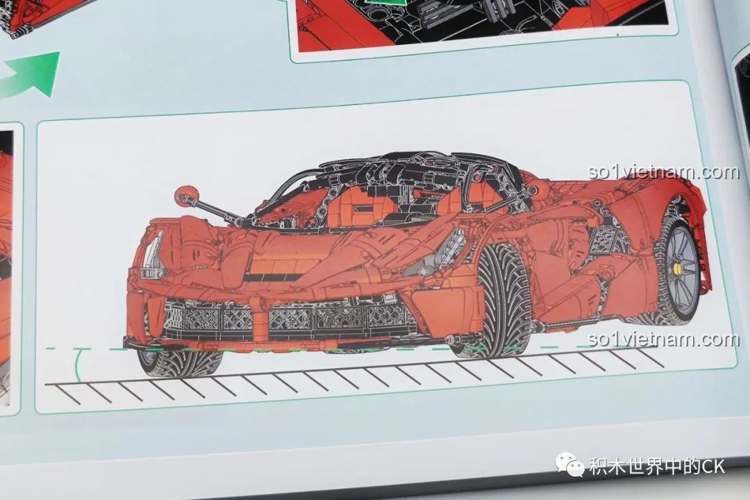 Chi tiết động cơ của bộ lắp ráp CaDA C61505 Ferrari Laferrari, được mô phỏng rất chân thực.