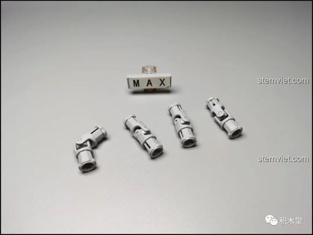 Các khớp nối đa hướng cho hệ thống lái của Hypercar Lamborghini Centenario 61041 siêu tiết kiệm.