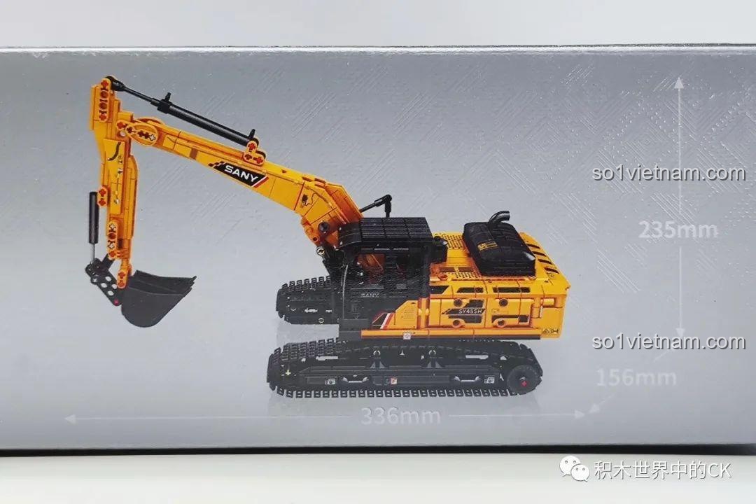 Thông số kích thước chi tiết của mô hình xe xúc Sembo 712017 được in trên vỏ hộp, dài 336mm, cao 235mm.