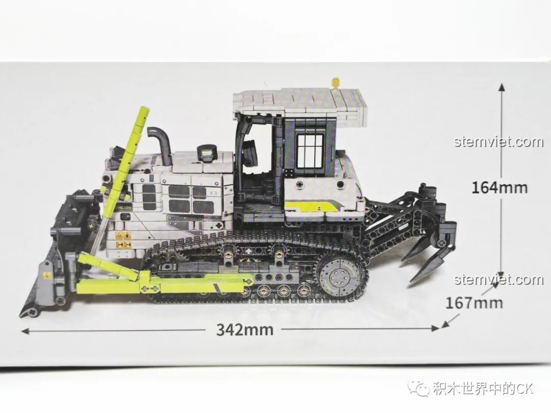 Thông số kích thước của mô hình xe ủi ZD320-6 SEMBO 705940 sau khi lắp ráp hoàn chỉnh, phù hợp để trưng bày.