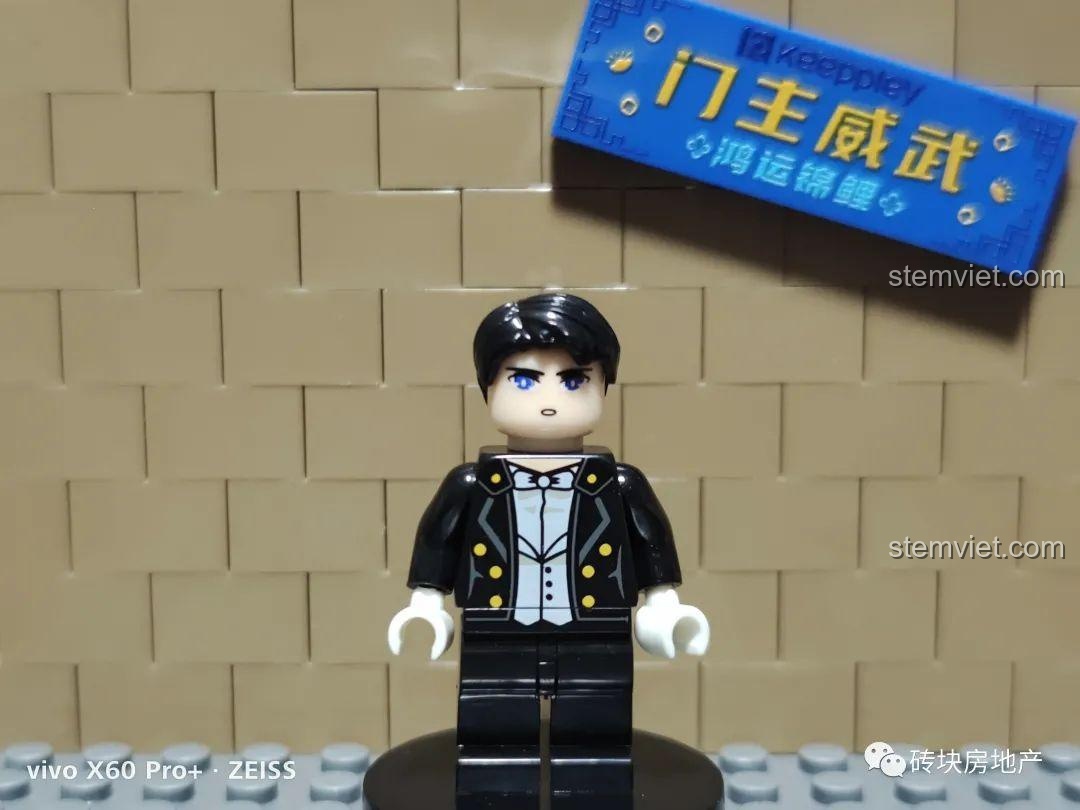 Ảnh review minifigure Tuxedo Mặt Nạ (Tuxedo Mask) từ bộ sưu tập Kopf KF6035, nhân vật nam duy nhất.