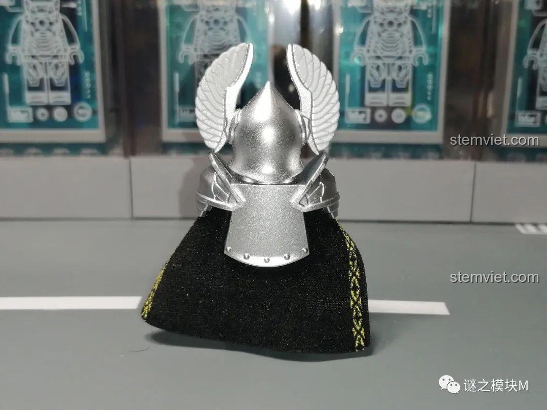 Minifigure Tinh Linh KORUIT KT1050, bộ đồ chơi Chiến Binh Tinh Linh, khiên bạc và vàng.