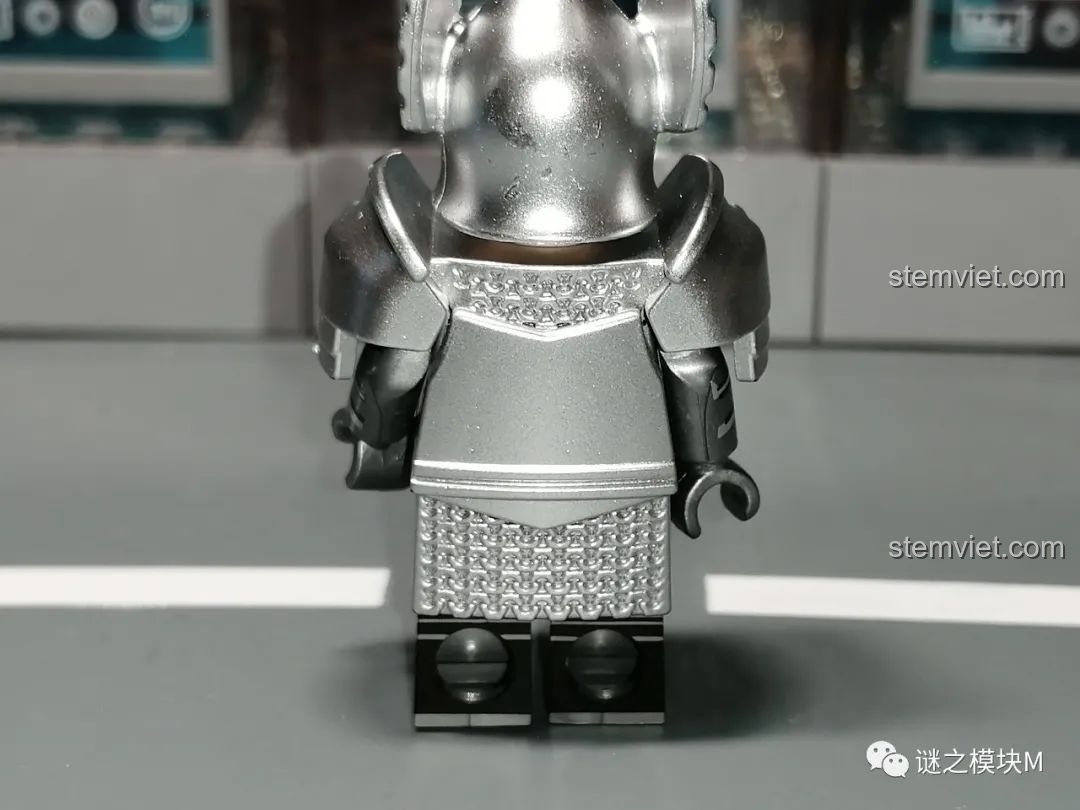 Khiên màu xanh dương với biểu tượng chim của minifigure Hiệp sĩ Thiên Nga Dol Amroth Koruit KT1051.