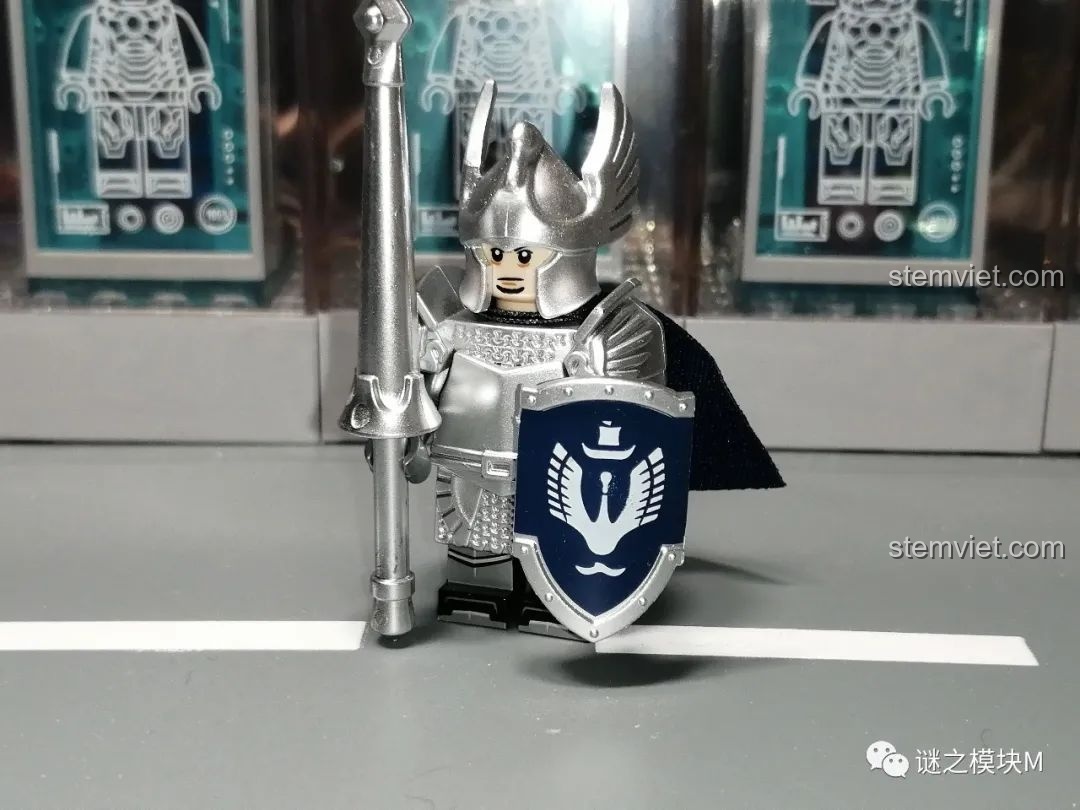 Minifigure Hiệp sĩ Thiên Nga Dol Amroth Koruit KT1051 phiên bản khác cầm kiếm và khiên.