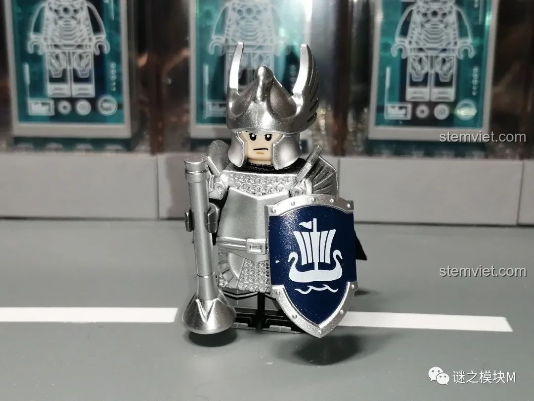 Minifigure Hiệp sĩ Thiên Nga Dol Amroth Koruit KT1051 cầm vũ khí đặc biệt và khiên.