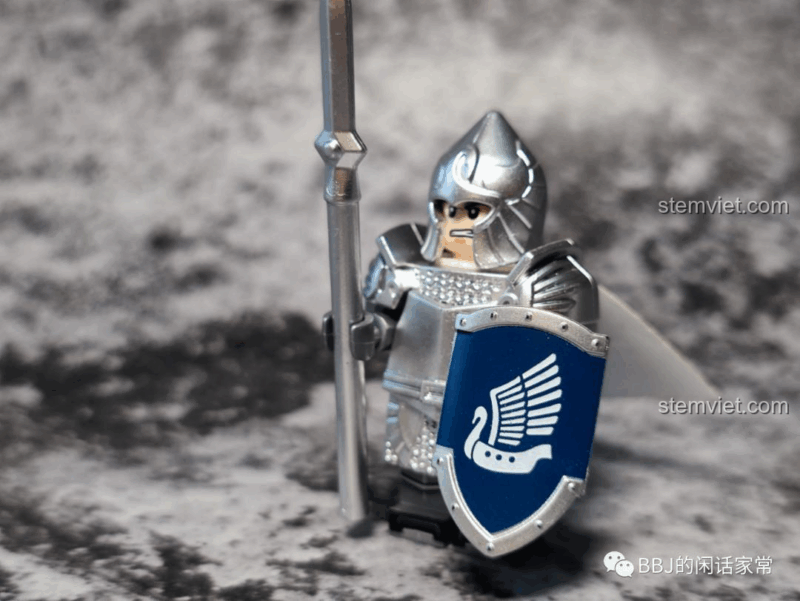 Thương thủ Hiệp sĩ Thiên Nga Dol Amroth Koruit KT1051, đồ chơi mô hình, giáp bạc, khiên thiên nga, tư thế chiến đấu