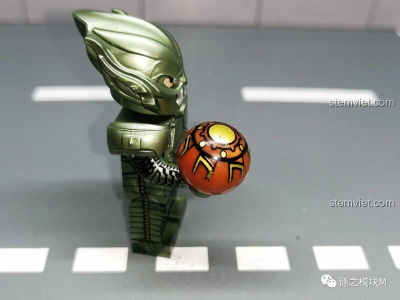 Mô Hình Green Goblin (Battle Damaged) - KORUIT KT1055
