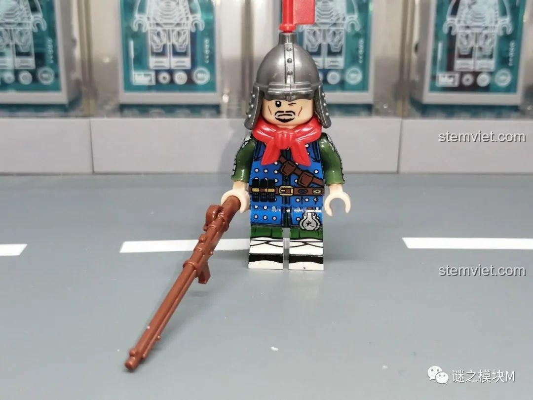 Minifigure Kích Điện Súng Thủ (XP-671) với vũ khí Tấn Lôi Súng được lắp ghép từ các bộ phận của 6 lính trong bộ KORUIT KT1090.