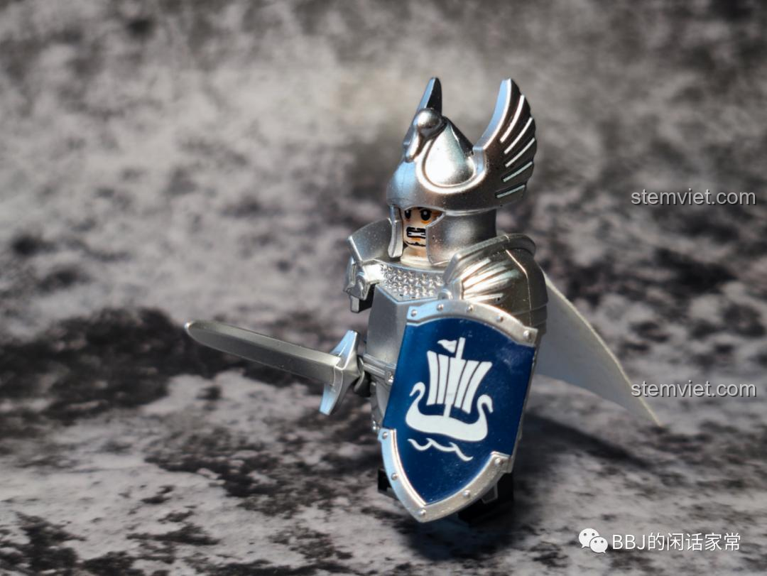 Minifigure Chiến Binh Thiên Nga KORUIT XP-389 với giáp bạc và khiên, đồ chơi lắp ghép Kỵ Sĩ Gondor cho bé trai 8 tuổi