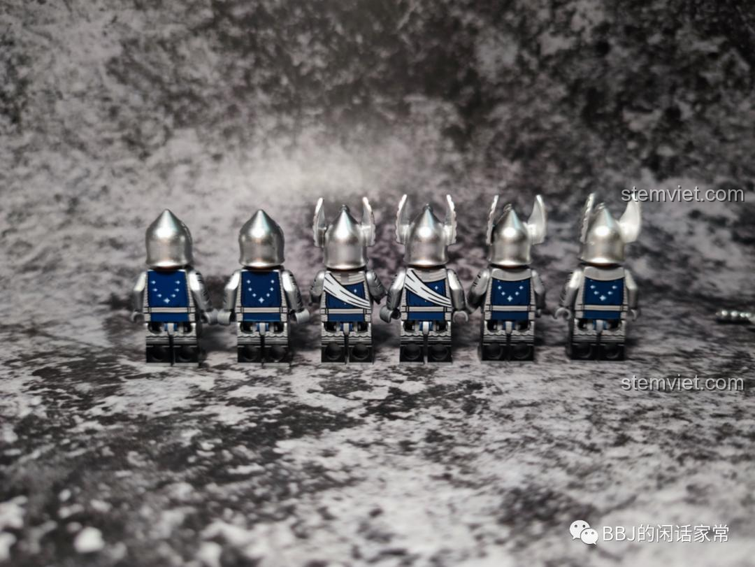 Minifigure Lính Gondor KORUIT XP-389 từ bộ đồ chơi Kỵ Sĩ Thiên Nga Dol Amroth, giáp bạc và vũ khí đa dạng