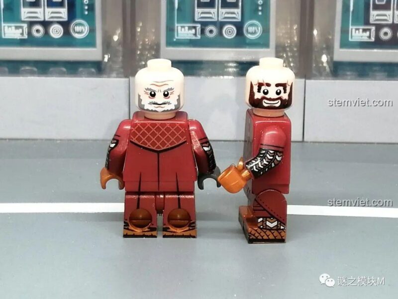 Cận cảnh khuôn mặt của minifigure Dwarf Warrior KORUIT XP-411