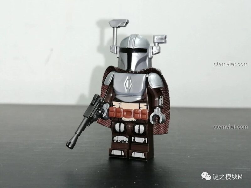 Nhân vật chính The Mandalorian Din Djarin trong bộ sưu tập KORUIT XP-262, đồ chơi mô hình giá tốt cho fan Star Wars.