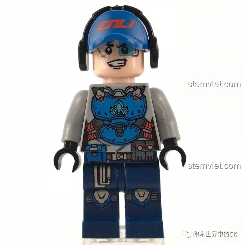 Xe Rock Breaker Pioneer 2403 đã lắp ráp hoàn chỉnh, bộ lắp ghép Xe Phá Đá Tiên Phong Kyanite Squad.