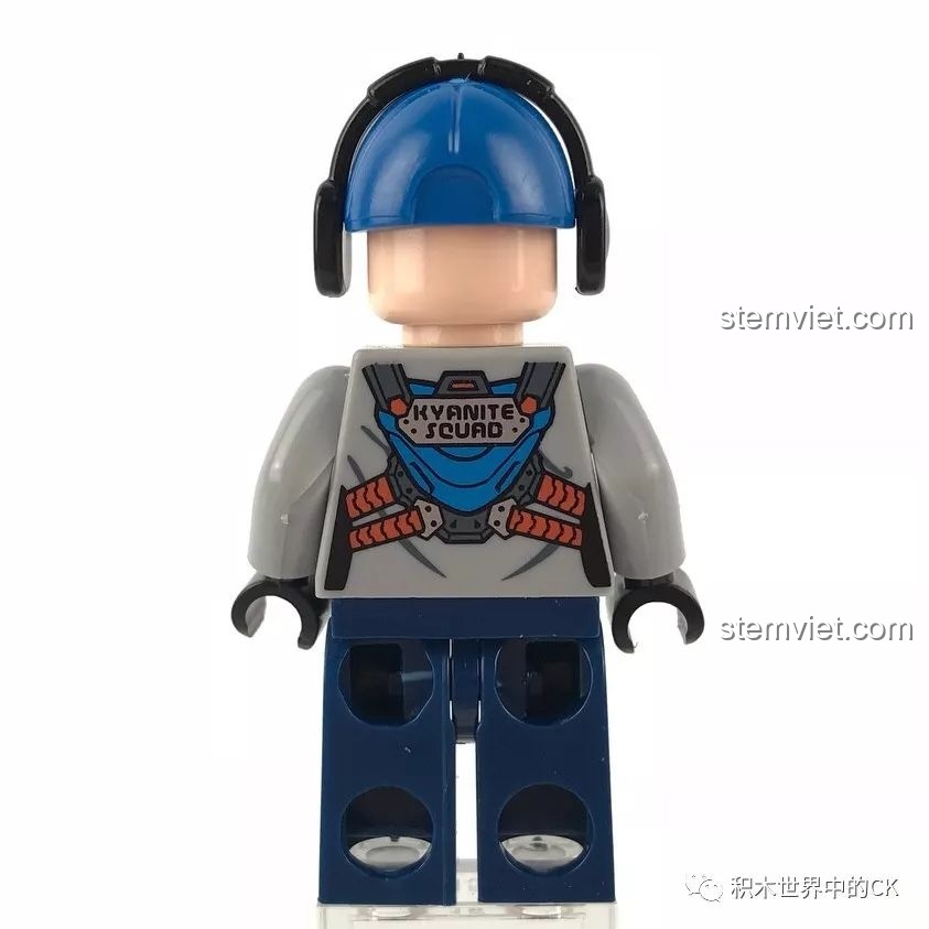 Phần càng kẹp xe Rock Breaker Pioneer 2403, chi tiết của bộ lắp ghép Xe Phá Đá Tiên Phong Kyanite Squad.