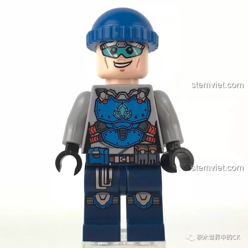 Thân xe Rock Sweeper 2404 nhìn từ bên hông, bộ lắp ghép Xe Quét Đá Kyanite Squad.