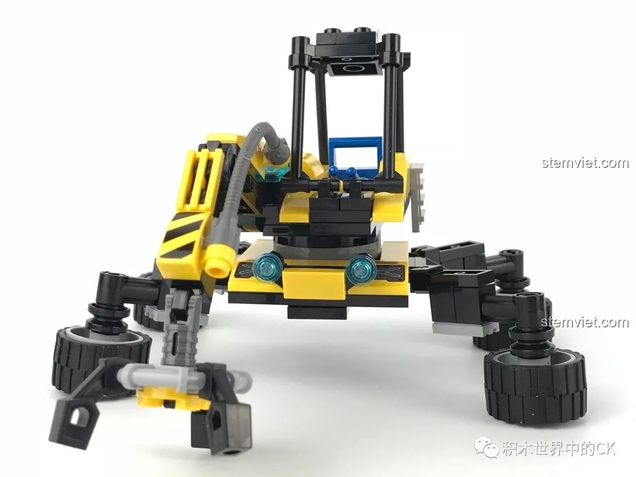 Khoang lái xe Rock Sweeper 2404, chi tiết của bộ lắp ghép Xe Quét Đá Kyanite Squad.