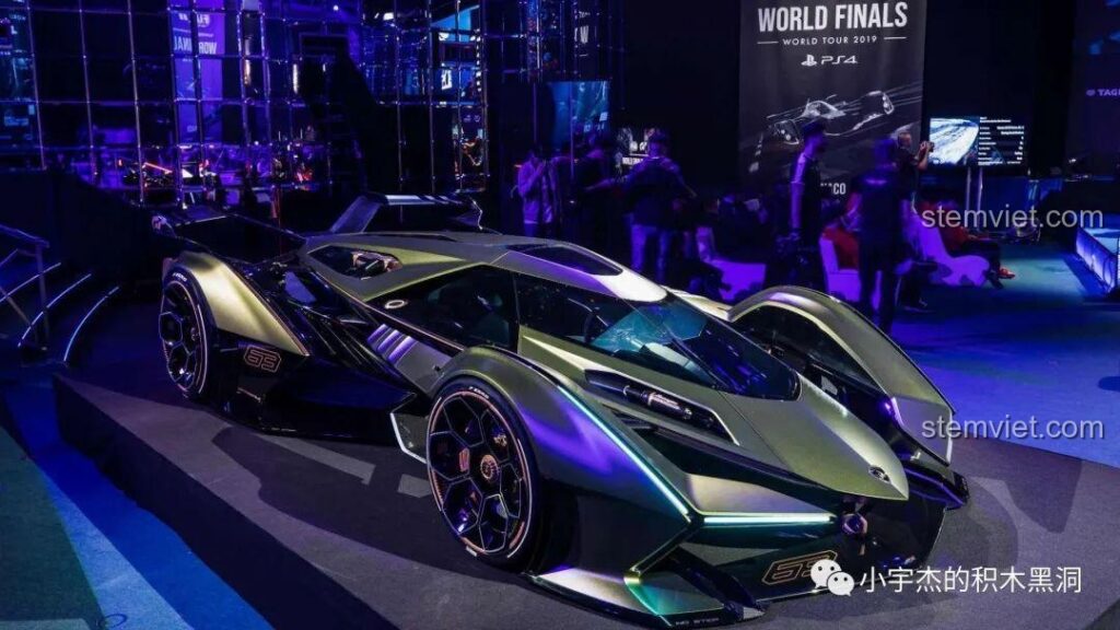 Chiếc Lamborghini V12 Vision Gran Turismo phiên bản đồ chơi lắp ráp màu xanh lá cây và đen, với đèn LED chiếu sáng, trưng bày trên bệ.