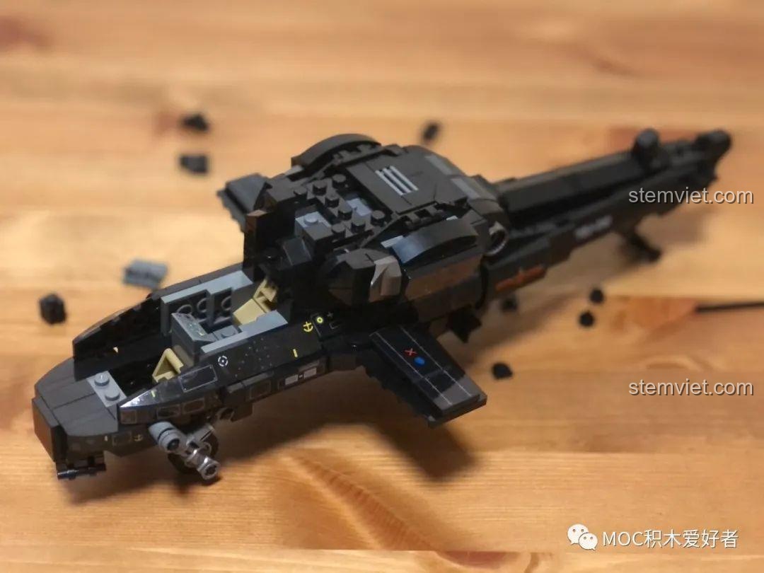 Lắp buồng lái và các tấm ốp bên hông động cơ cho mô hình Sembo 202119 Trực thăng tấn công Z-10.