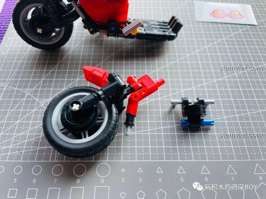 Lắp ráp bánh trước và hệ thống lái của bộ lắp ráp xe điện ZHEGAO QL1267, các chi tiết nhỏ.