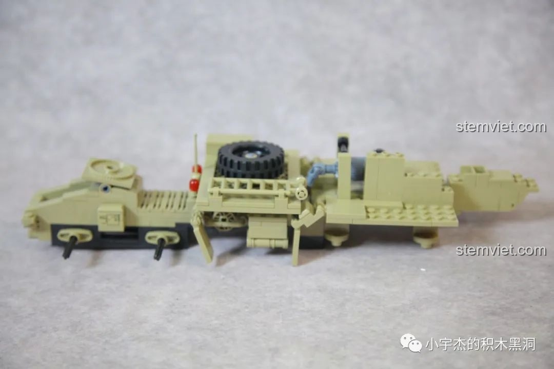 Giai đoạn đầu của quá trình lắp ráp Xe Tải Tên Lửa M983, phần khung xe đầu kéo đang được hình thành.