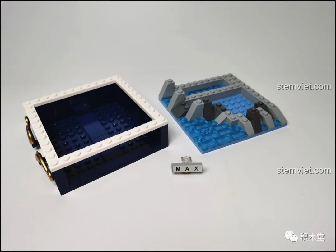 Lắp ráp phần đế của bộ lắp ghép Wekki 506003 Vườn Thượng Uyển Bốn Mùa: Cảnh Hạ