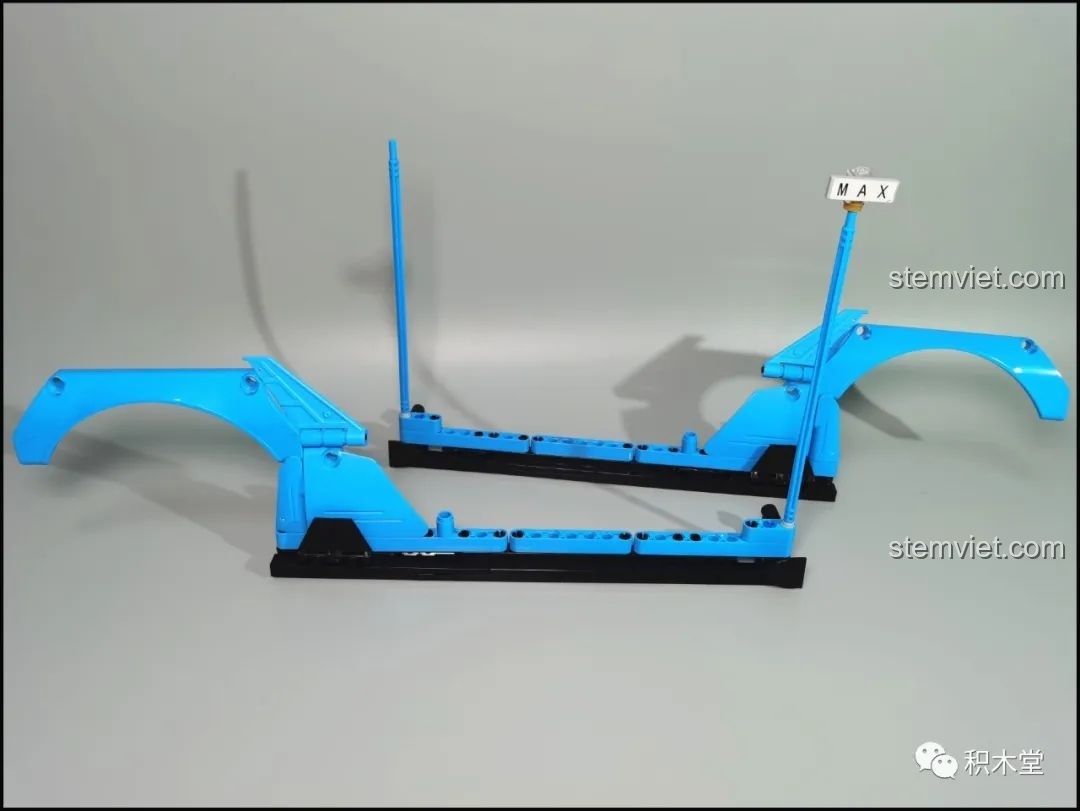 Lắp ráp các tấm ốp chắn bùn màu xanh cho Hypercar Lamborghini Centenario 61041 siêu tiết kiệm.