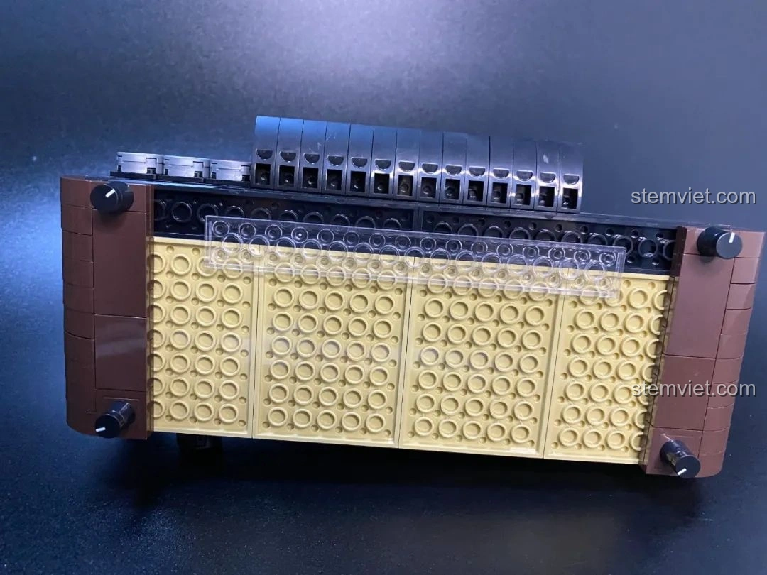 Bắt đầu lắp ráp túi số 2 của bộ đồ chơi Pantasy 61008 Tivi Cổ Điển, tạo cảnh biển.