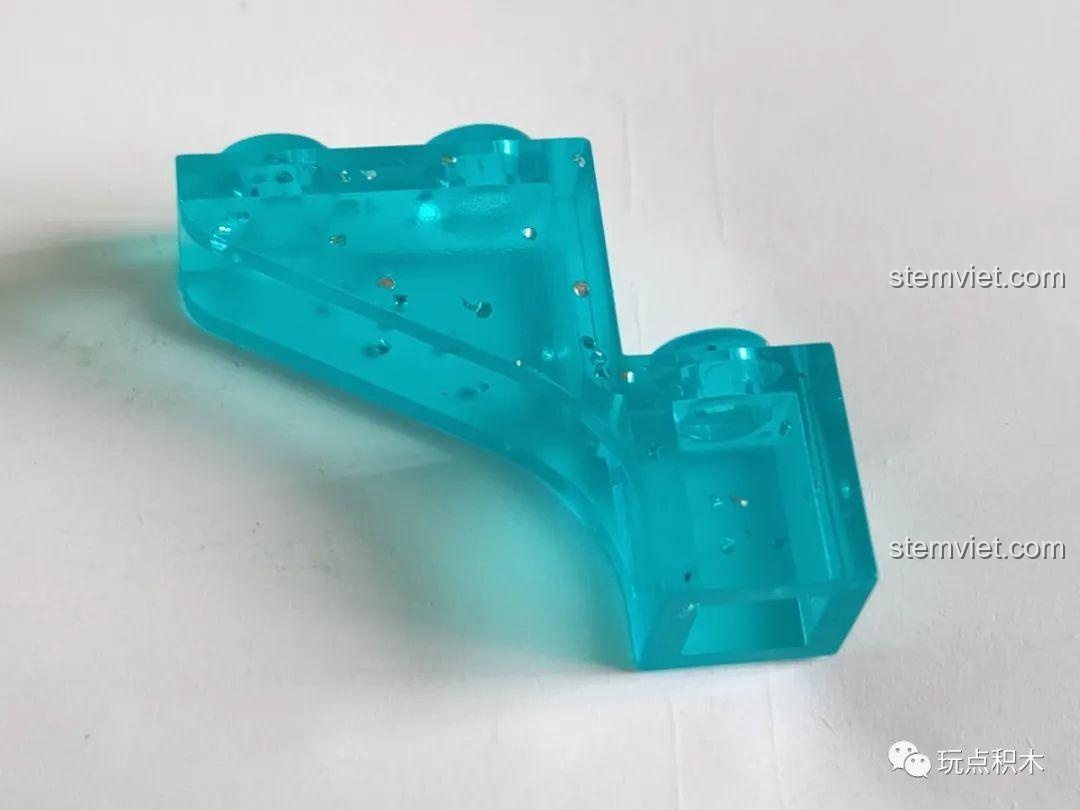 Lắp đặt mảnh ghép trong suốt lớn Lâu Đài Băng Giá Mini S-Girls