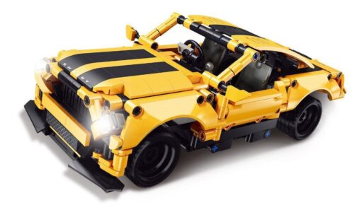 Mô hình Ford Mustang GT500 màu vàng đen