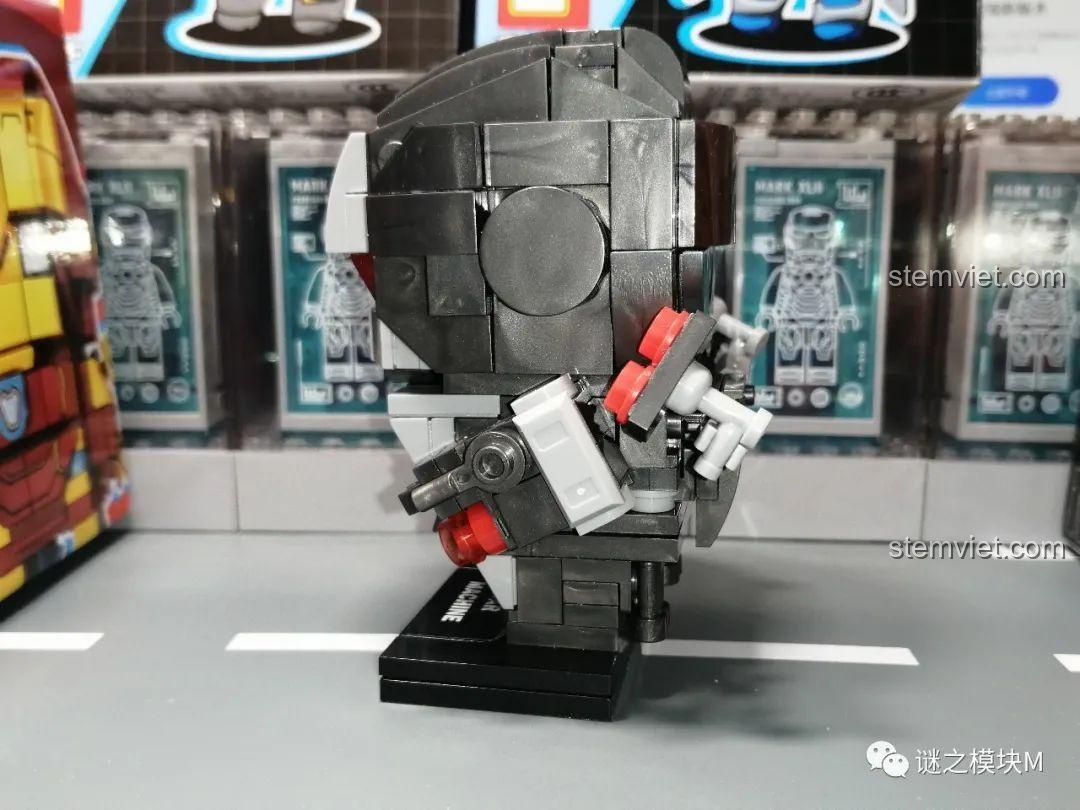 Mô hình War Machine LeYi Bricks 76063D từ bên cạnh, đồ chơi lắp ráp Iron Man cho bé trai 6 tuổi.