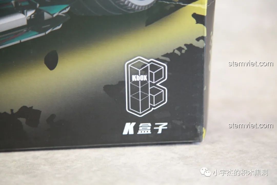 Logo thương hiệu K-Box trên bao bì bộ lắp ráp Xe hơi BMW MINI phong cách đường phố 10505.