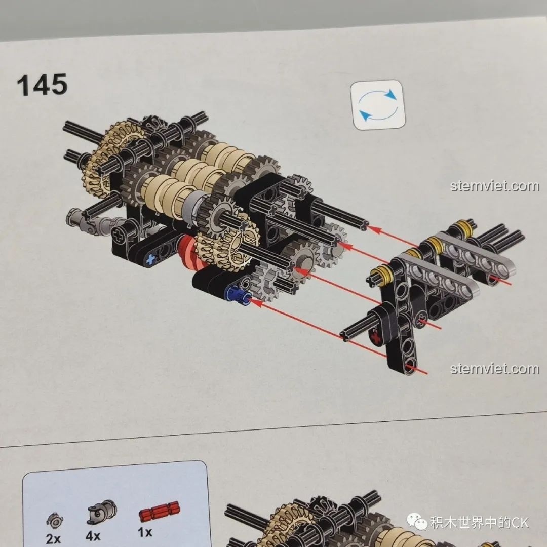 Một lỗi nhỏ trong sách hướng dẫn lắp ráp Mould King 13124 được chỉ ra, cần điều chỉnh lại vị trí một chi tiết.