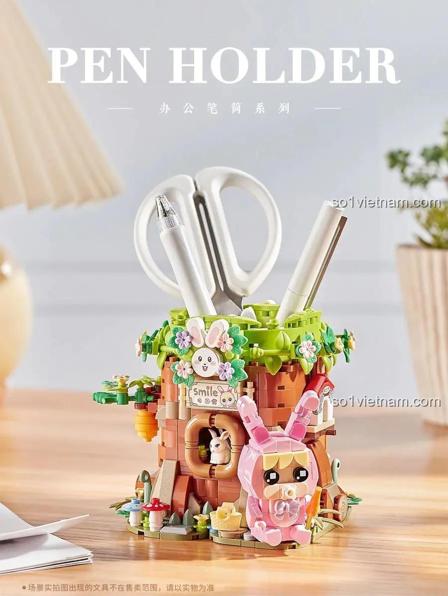 Mô hình Hộp Cắm Bút Cây Cổ Thụ LOZ 1242 cùng với bút