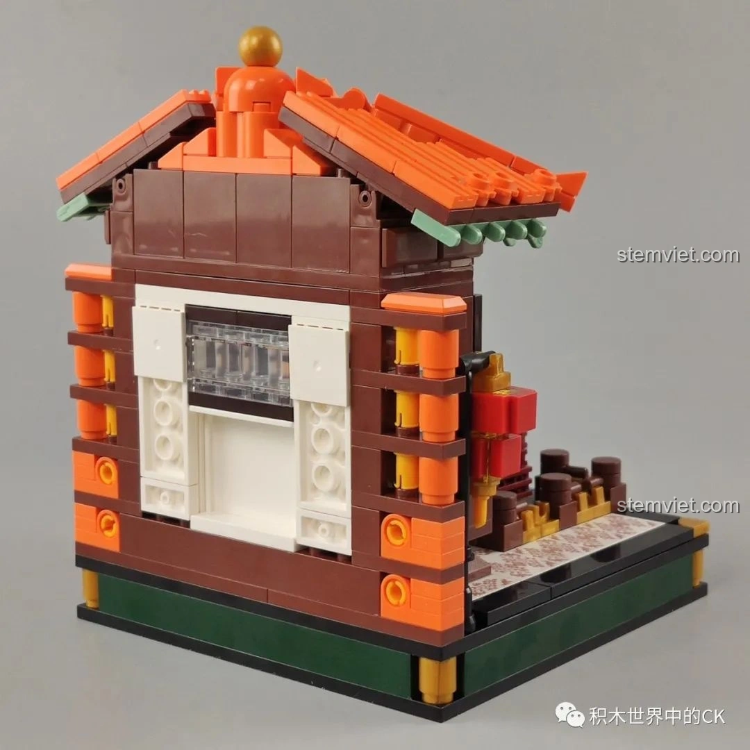 Phần mái với ngói cam và xanh lá của bộ Keeppley K10146, tái hiện chân thực kiến trúc cung đình.