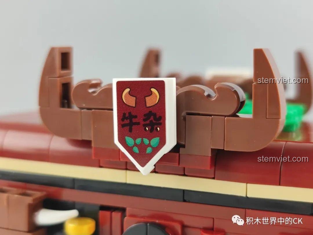 Mái xe có thể tháo rời của mô hình Zhe Gao Xe Lòng Bò Đường Phố 01003, nội thất bên trong