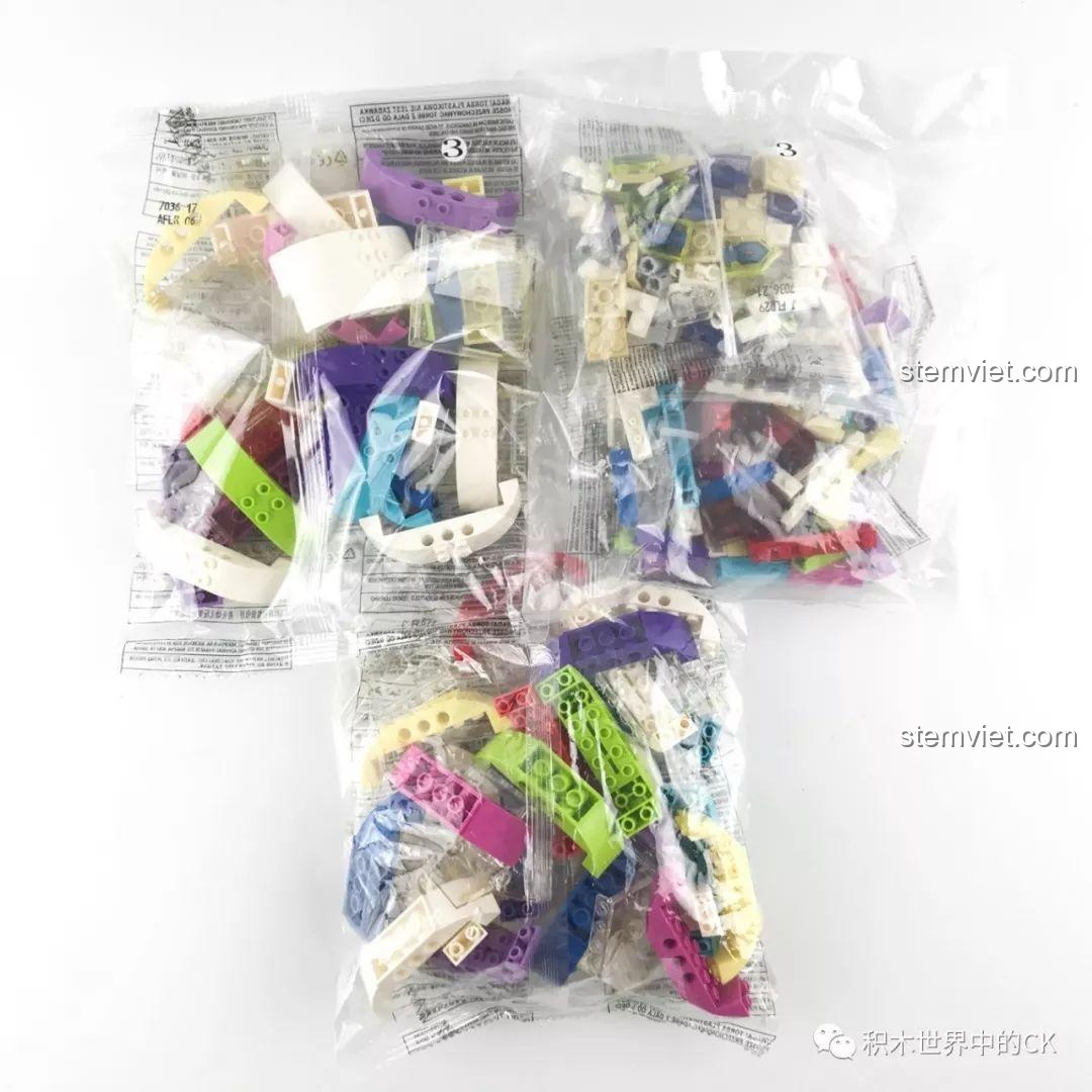 Các túi mảnh ghép cho giai đoạn 3, lắp ráp các cabin của Vòng Quay Mặt Trời Winner 7036.