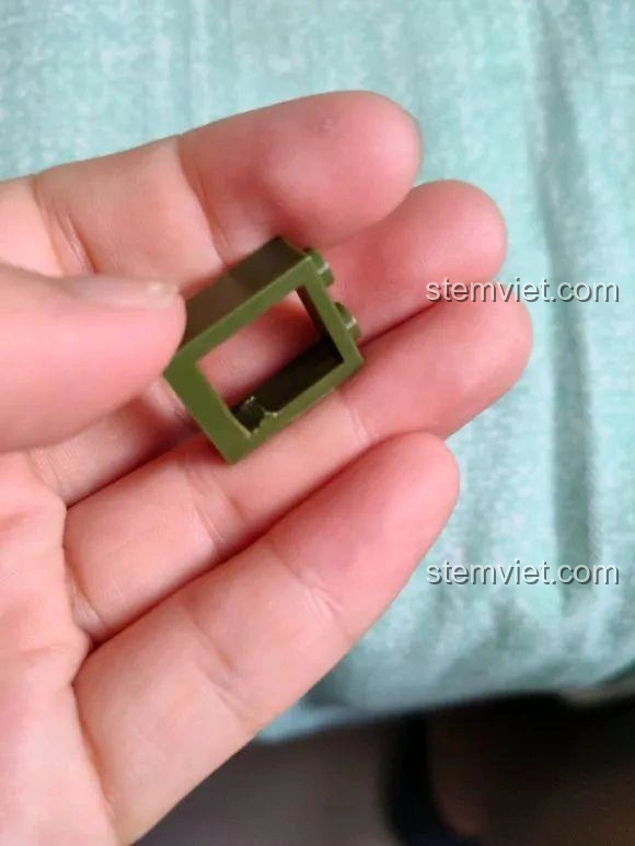 Mảnh ghép nhỏ tinh xảo của bộ đồ chơi lắp ráp Xe Tên Lửa DF-17 CAYI 2282, chất lượng cao.