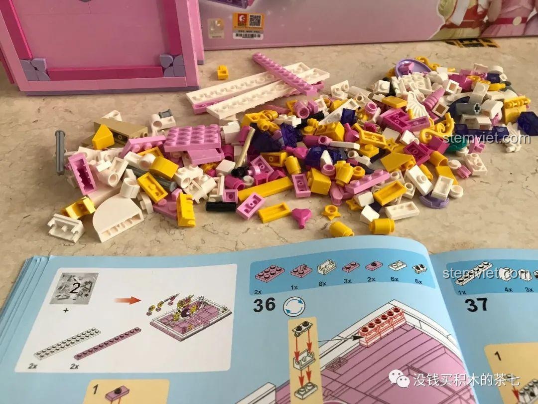 Các mảnh ghép cho phần sân khấu bên trong của bộ SEMBO 604002.