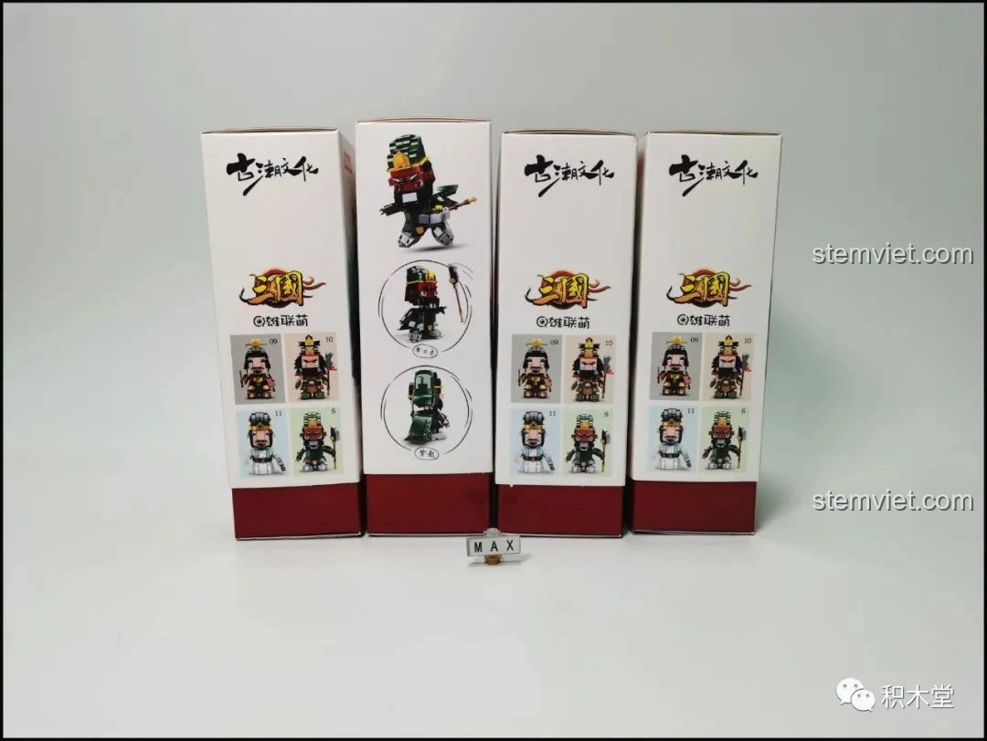 Mặt bên của các hộp đồ chơi lắp ráp Sluban Q-Bricks Tam Quốc, với hình ảnh minh họa nhân vật.