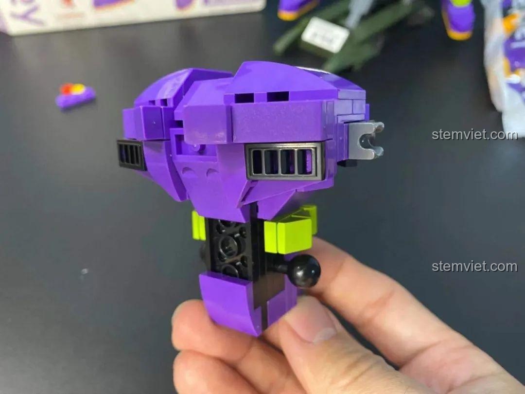 Mặt sau của phần thân trên robot Evangelion Keeppley K20302 với các chi tiết kỹ thuật.