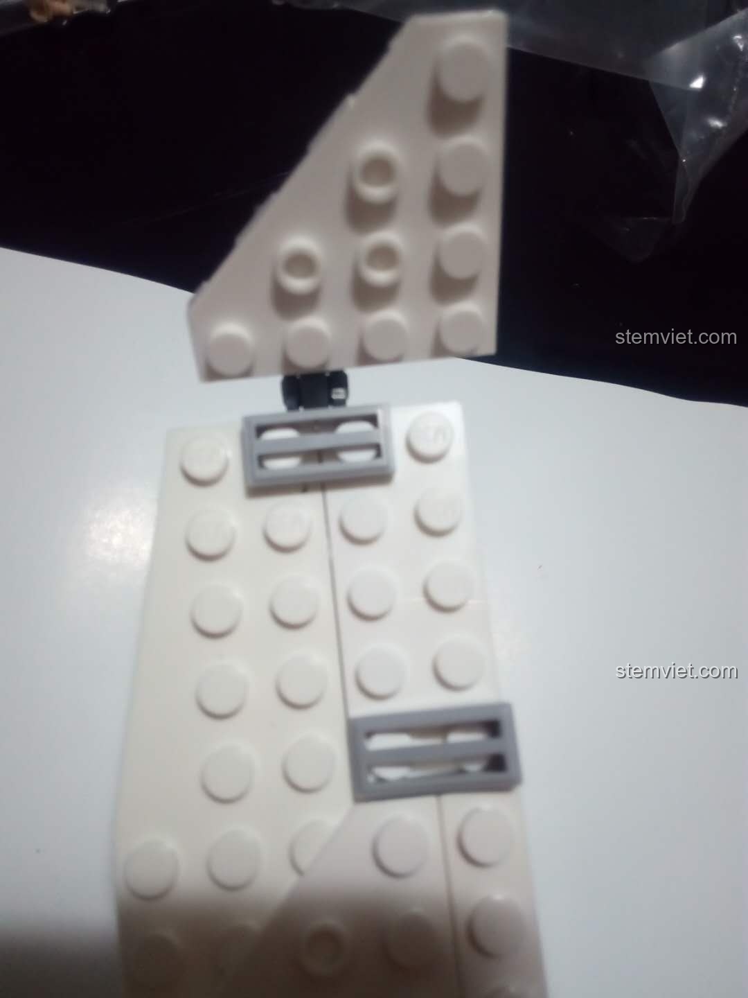 Chi tiết phần cánh máy bay Concept C-Concept Plane M38-B0365.