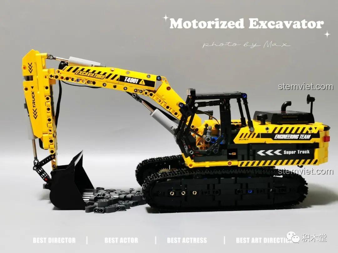 Góc chụp tổng thể khác của mô hình máy xúc Taigaole T4001, thể hiện sự cân đối.