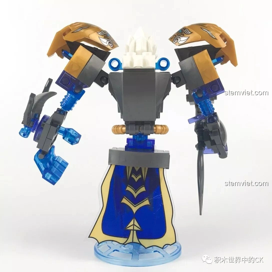 Góc nhìn nghiêng của Mô hình Mecha Chung Quỳ SEMBO 11858, thể hiện độ ổn định khi tạo dáng.