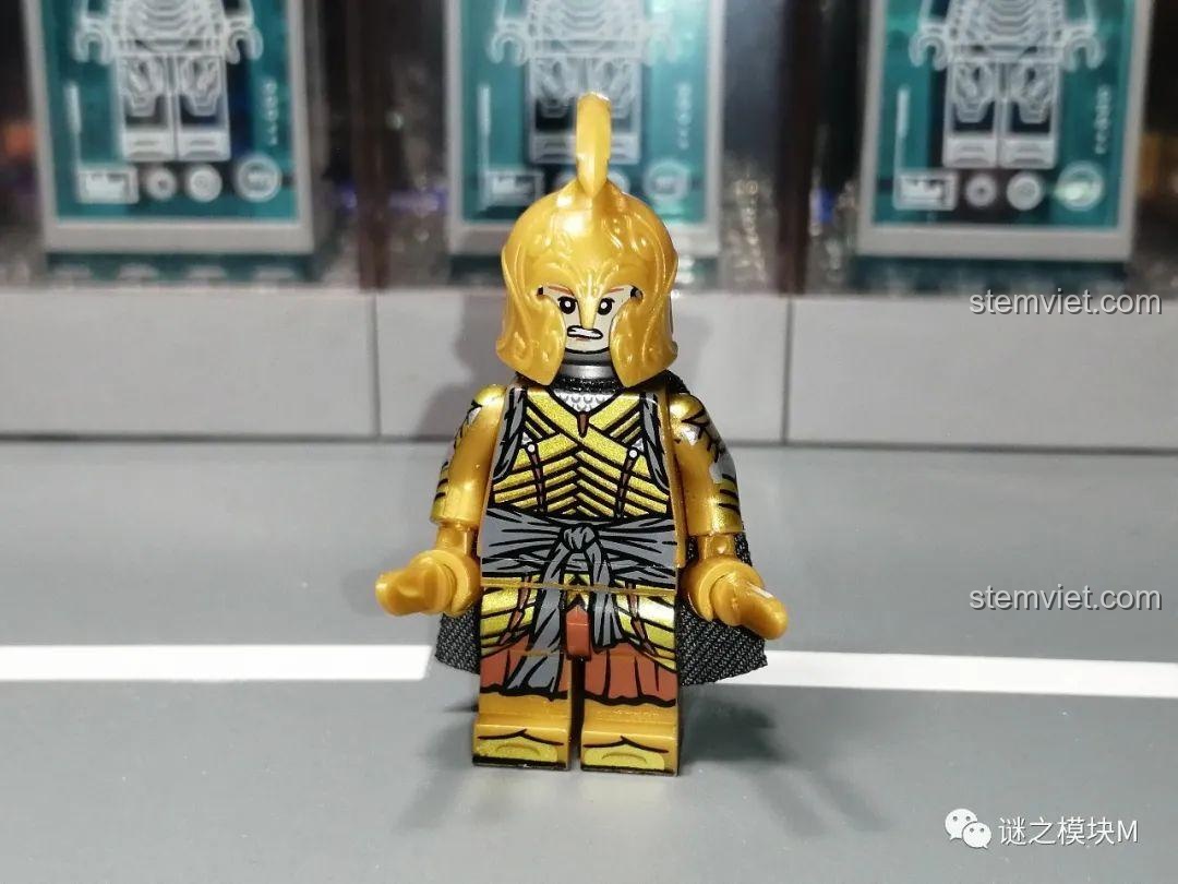 Minifigure chiến binh Tiên Noldor XP-252 với gương mặt quyết tâm, sẵn sàng chiến đấu.