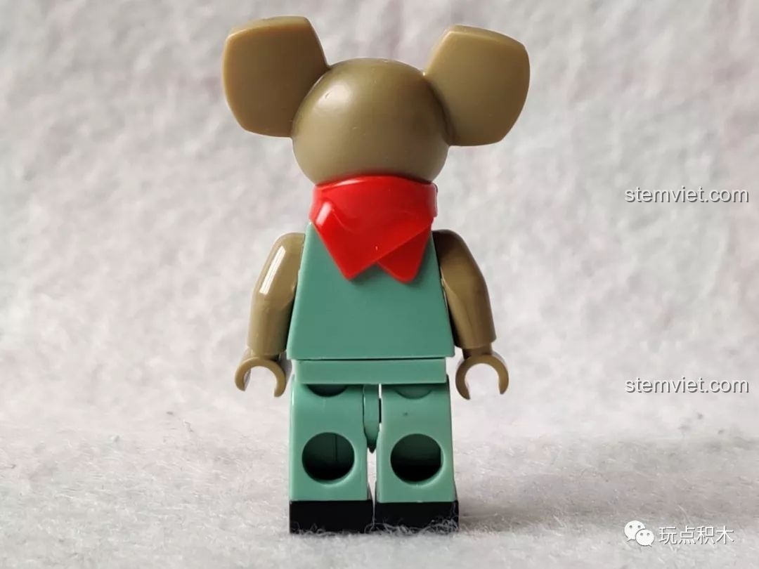 Minifigure Cóc Tinh trong bộ lắp ráp Hồ Lô Huynh Đệ Enlighten 2501, nhìn từ phía sau.